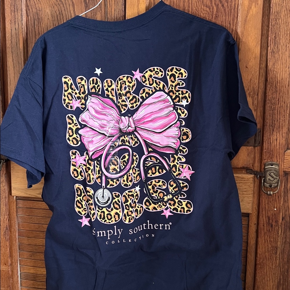 - SIMPLY SOUTHERN  Nurse Sleeve Tee Shirt NWT sz L